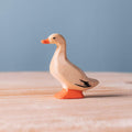Trefigur And Liten Håndlaget Treverk | Bumbu Toys