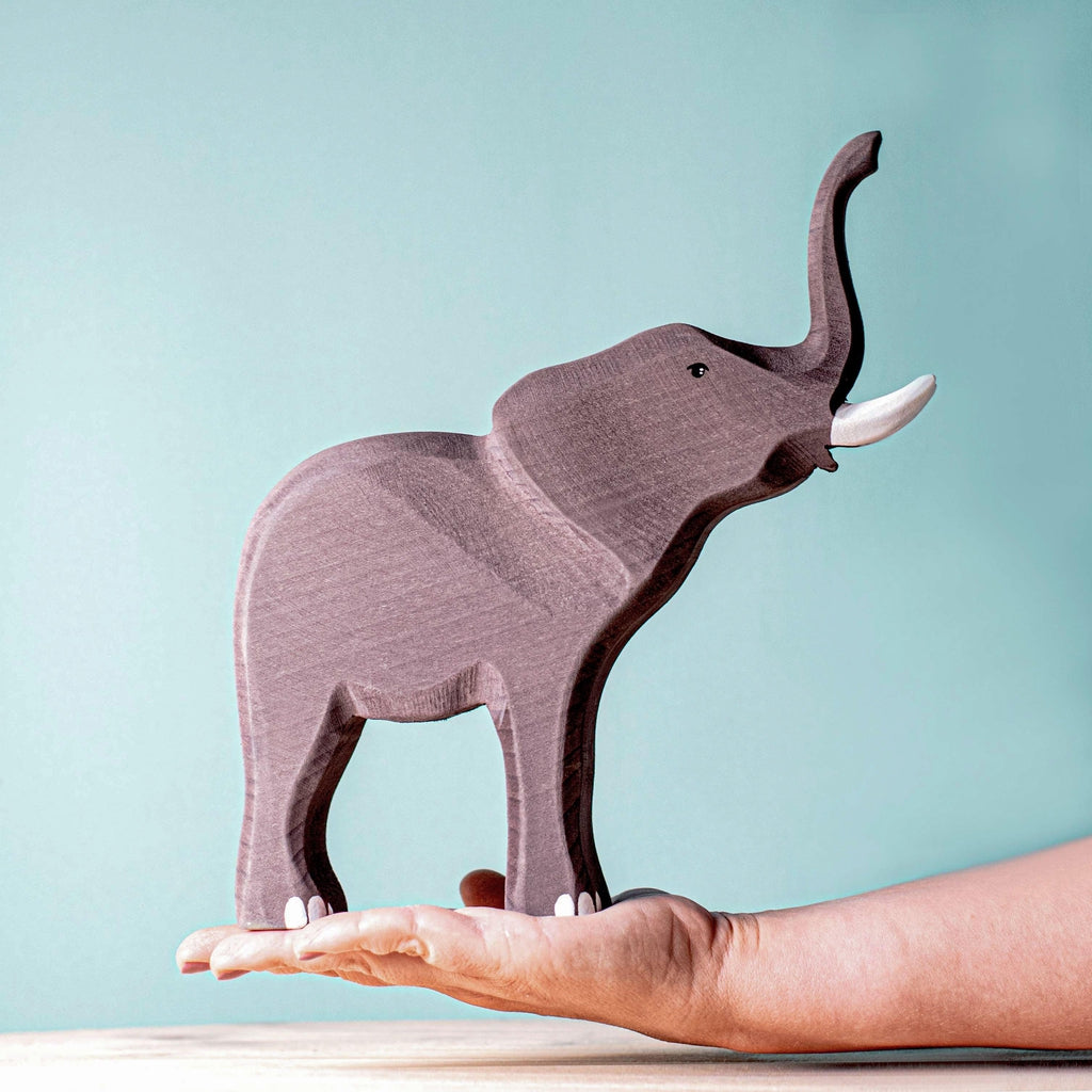 Trefigur Elefant I Massivt Tre 12 Cm Håndlaget Bumbu Toys