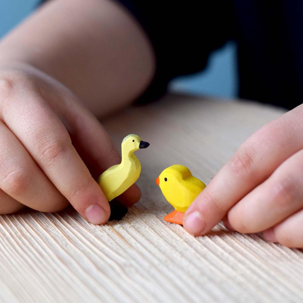 Trefigur Håndlaget I Tre Liten Modell Pedagogisk Bumbu Toys