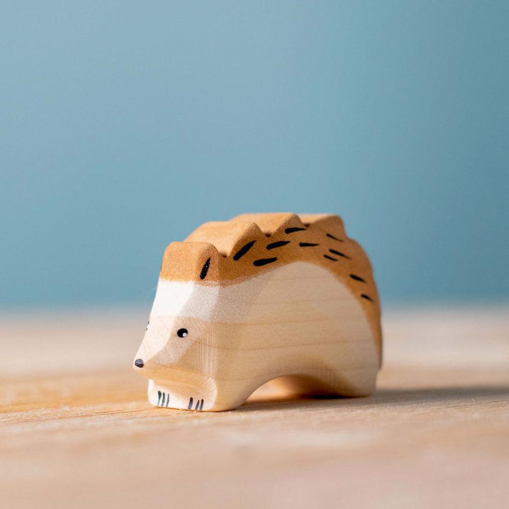 Trefigur Håndlaget Naturvennlig Liten Piggsvin Bumbu Toys