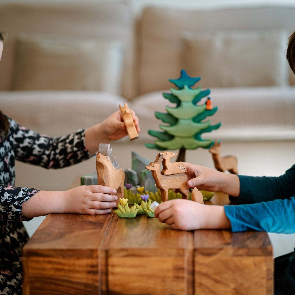 Trefigur i tre Håndlaget Liten Rådyr Hann Bumbu Toys