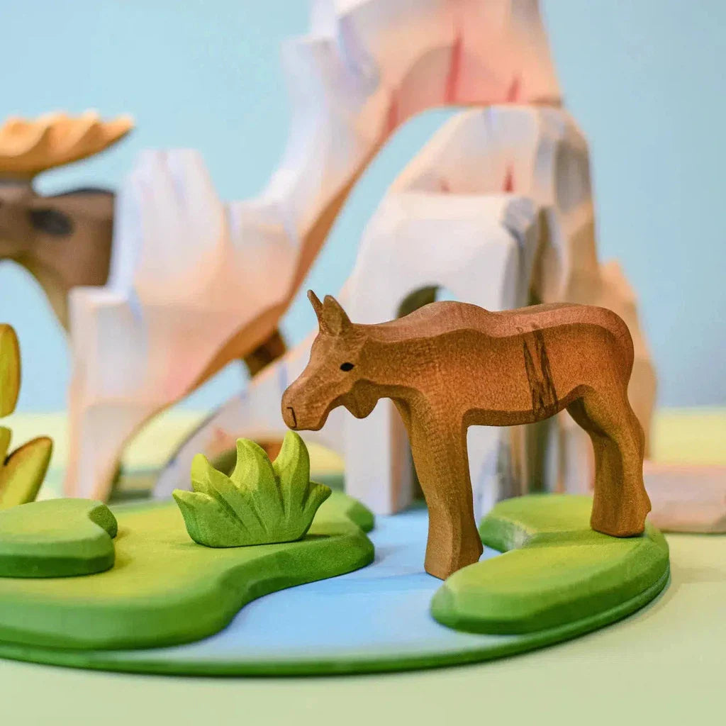 Trefigur Håndlaget Tre Liten Elgkalv Naturlig Bumbu Toys