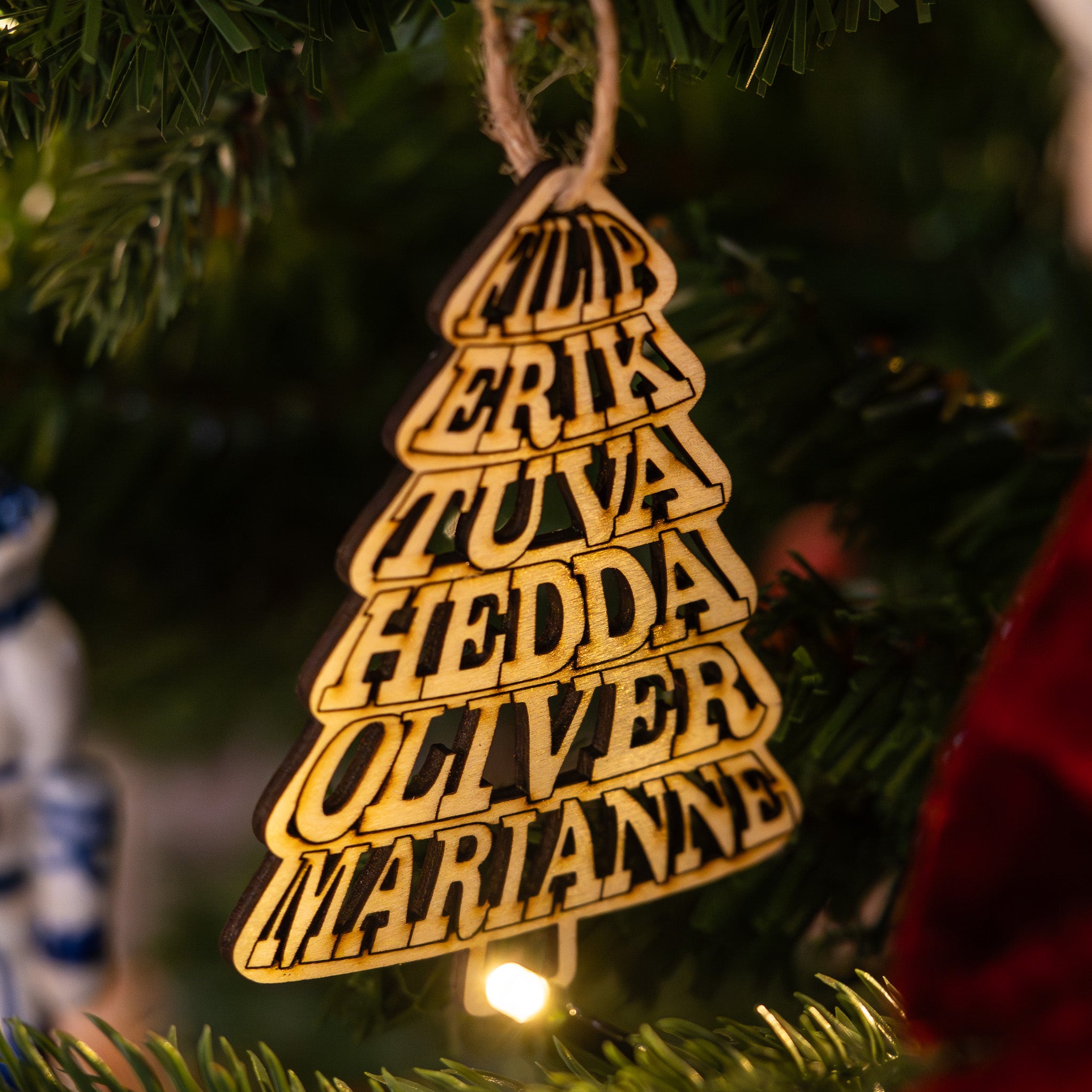 Familietre – Personlig julekule